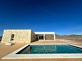 Hermosa villa de nueva construcción lista para usar in Alicante Dream Homes Castalla 