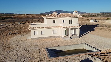 Chalets de obra nueva en Pinoso