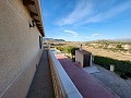 Mooie villa met 3 slaapkamers en 2 badkamers met enorme onderbouw in Alicante Dream Homes Castalla 