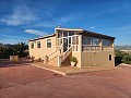 Mooie villa met 3 slaapkamers en 2 badkamers met enorme onderbouw in Alicante Dream Homes Castalla 