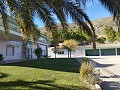 Villa mit 9 Schlafzimmern und 8 Bädern, Pool und Tennisplatz in Alicante Dream Homes Castalla 