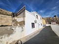 3 Bedroom, 3 bathroom house in the old town of Sax in Alicante Dream Homes Castalla 