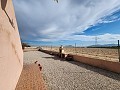 Schöne 1/2-Schlafzimmer-Villa mit Hütte in Alicante Dream Homes Castalla 