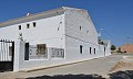 Indrukwekkend herenhuis in klein dorp met grote bodega en zwembad in Alicante Dream Homes Castalla 