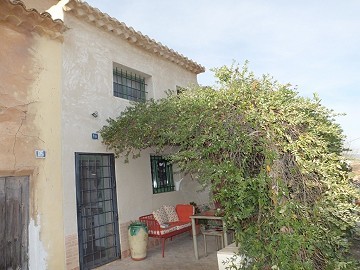 Maison de campagne avec 3 chambres et 2 salles de bain avec beaucoup de caractère