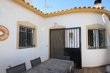 Hermosa villa de 3 dormitorios con piscina privada