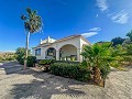 Atemberaubende moderne Villa in L'Alcoraia 18 Minuten zum Strand in Alicante Dream Homes Castalla 