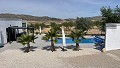 Villa presque neuve de 3/4 chambres avec piscine, garage double et rangement in Alicante Dream Homes Castalla 