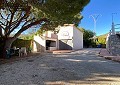 Villa de 3 chambres et 1 salle de bain très bien située avec piscine et maison d'hôtes de 2 étages à Sax in Alicante Dream Homes Castalla 