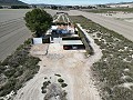 Jolie maison de 2 chambres avec piscine, eau de ville et énergie solaire in Alicante Dream Homes Castalla 