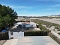 Jolie maison de 2 chambres avec piscine, eau de ville et énergie solaire in Alicante Dream Homes Castalla 