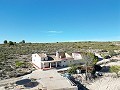 Landhuis met 5 slaapkamers en 1 badkamer in Caudete in Alicante Dream Homes Castalla 