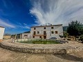 Enorme villa met 11 slaapkamers en zwembad in Ontinyent in Alicante Dream Homes Castalla 