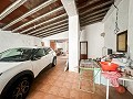 Enorme villa met 11 slaapkamers en zwembad in Ontinyent in Alicante Dream Homes Castalla 