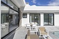 Modernas villas independientes con piscina privada, 3 dormitorios y 2 baños en parcela de 550 m2 in Alicante Dream Homes Castalla 