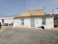 Stadthaus mit 3 Schlafzimmern und 2 Bädern zur Modernisierung in Barinas in Alicante Dream Homes Castalla 