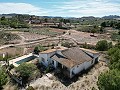 Finca met 4 slaapkamers en zwembad in Alicante Dream Homes Castalla 