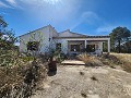 Finca met 4 slaapkamers en zwembad in Alicante Dream Homes Castalla 