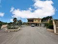 Belle villa avec piscine et 5 chambres à Sax in Alicante Dream Homes Castalla 