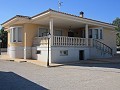 Villa mit 6 Schlafzimmern und 3 Bädern, nur wenige Gehminuten von Yecla entfernt in Alicante Dream Homes Castalla 