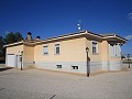 Villa mit 6 Schlafzimmern und 3 Bädern, nur wenige Gehminuten von Yecla entfernt in Alicante Dream Homes Castalla 