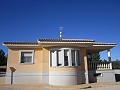 Villa mit 6 Schlafzimmern und 3 Bädern, nur wenige Gehminuten von Yecla entfernt in Alicante Dream Homes Castalla 