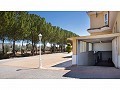 Luxe villa met 6 slaapkamers en 3 badkamers in Alicante Dream Homes Castalla 