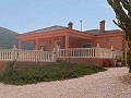 3 Bedroom villa with swimming pool in La Romana in Alicante Dream Homes Castalla 