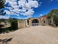 Villa de 3 chambres et 2 salles de bain à Sax avec piscine et vue in Alicante Dream Homes Castalla 