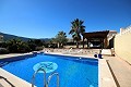 Schöne freistehende Villa mit privatem Pool in Alicante Dream Homes Castalla 