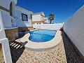 Hermosa villa de 3 dormitorios con piscina privada in Alicante Dream Homes Castalla 