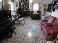 Uitstekende villa met 5 slaapkamers en 2 badkamers, tennisbaan en zwembad in Alicante Dream Homes Castalla 