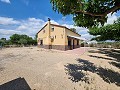 Bonita casa con planta alta diáfana a poca distancia de Villena in Alicante Dream Homes Castalla 