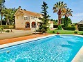 Increíble villa de 6 dormitorios y 3 baños en Yecla in Alicante Dream Homes Castalla 