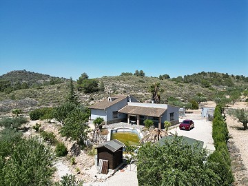 Atemberaubendes Landhaus mit privatem Pool