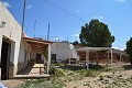 Maison troglodyte de 4 chambres sur un immense terrain in Alicante Dream Homes Castalla 