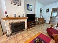 Hermosa villa de tres dormitorios con apartamento independiente de un dormitorio in Alicante Dream Homes Castalla 