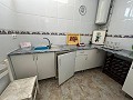 Prachtige villa met drie slaapkamers en een apart appartement met één slaapkamer in Alicante Dream Homes Castalla 