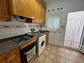 Schöne Villa mit drei Schlafzimmern und separatem Apartment mit einem Schlafzimmer in Alicante Dream Homes Castalla 