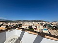 Prachtige villa met drie slaapkamers en een apart appartement met één slaapkamer in Alicante Dream Homes Castalla 