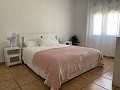 Atemberaubende 4-Schlafzimmer-Villa mit Pool in Caudete in Alicante Dream Homes Castalla 