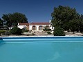 Atemberaubende 4-Schlafzimmer-Villa mit Pool in Caudete in Alicante Dream Homes Castalla 