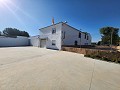 Maison de campagne de 7 chambres avec piscine 9 x 4 et dépendances in Alicante Dream Homes Castalla 