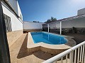 Landhaus mit 7 Schlafzimmern, 9 x 4 Pool und Nebengebäuden in Alicante Dream Homes Castalla 