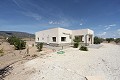 Nouvelle construction de 5 ans, avec 3 chambres, 3 salles de bains, grande piscine et garage in Alicante Dream Homes Castalla 