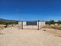 Nouvelle construction de 5 ans, avec 3 chambres, 3 salles de bains, grande piscine et garage in Alicante Dream Homes Castalla 