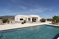 5 year old new build, with 3 bedrooms, 3 bathrooms, large pool and garage in Alicante Dream Homes Castalla 