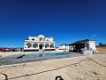 Casa de 3 años con casa de invitados y barbacoa de verano. in Alicante Dream Homes Castalla 