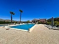 Villa mit unglaublicher Aussicht in einem kleinen Dorf nur wenige Minuten von Pinoso entfernt in Alicante Dream Homes Castalla 