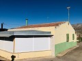 Landhaus mit Renovierungspotenzial und endlosen Möglichkeiten in Yecla in Alicante Dream Homes Castalla 